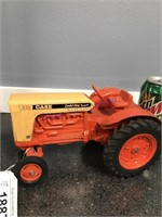ERTL Case 930 Comfort King, WF tractor