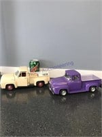 Qty 2 1/18 Diecast Ford Pickups
