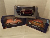1:24 '49 FORD, '57 PINK CORVETTE & '32 CADILLAC