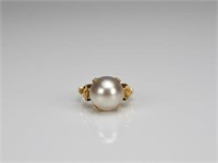 10k yellow gold and pearl ring
