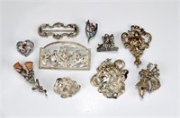 Lot of silver brooches