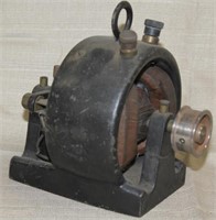 Antique electric motor, 4.5"x5.75"x6.25" high