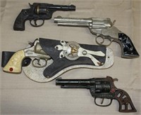 4 cap guns, "SIX SHOOTER K" 7.5", "FRONTIER