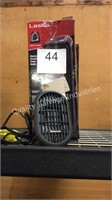 1 LOT TOWER HEATERS