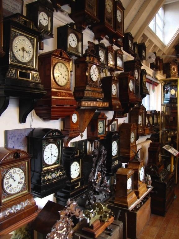Herb Wallace Personal High End Antique Clock Collection Sale