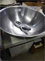 Stainless steel bowl and nut cracker