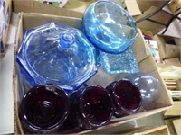1 box colored glass items