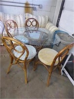 Glass top patio table w/ 4 chairs