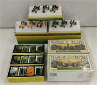 8x- 1/64 JD Antique Tractor Sets