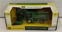 JD 7720 Titan II Combine 1/64