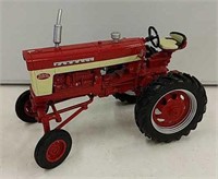 Farmall 560 Hi-Clear