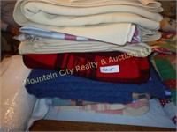 Lot (8) of Assorted Blankets
