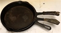 lot of 3 assorted cast iron fry pans 9.75"