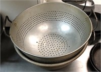 (2) aluminum colanders 1 being dbl. handled &