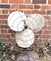 3-BLADE WESTINGHOUSE FAN FROM BACK IN THE DAYS.