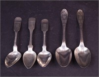 Five coin silver spoons: two ornate serving and
