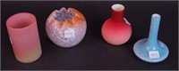Four pieces of art glass including rose bowl,