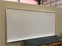 Large White/Grease Board w/Accessory Holder