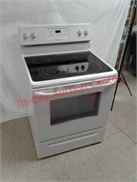Frigidaire glass top stove / range - tested &