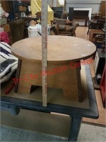 > Handmade round solid wood step stool