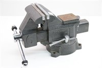 Columbian D6 (6½in) Bench Vise