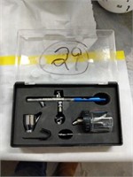 Central Pneumatic Air Brush kit