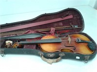 Antonius Stradivarius violin w/ bow & case