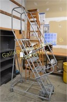 ROLLING LADDER, U-LINE, 450 LBS. CAP, 6 STEP, W/