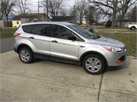 2014 Ford Escape - 4 cylinder -90418 miles