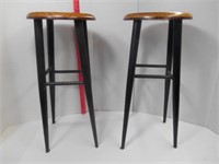 2 Decorative Wooden Plant Stands