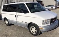 1998 GMC Safari van, 180k, runs, title