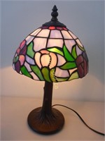 Stainglass Style Table Lamp