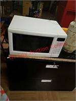 > Goldstar microwave - tested and works