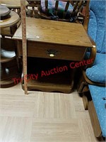 > Nightstand / end table - approx 24"H x 22"W