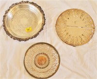 3 SILVER PLATE TRIVELS AND PYREX SERVING DISH