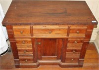 OAK DESK WITH KNEE HOLE DOOR 9 DRAWER, DOVE TAIL