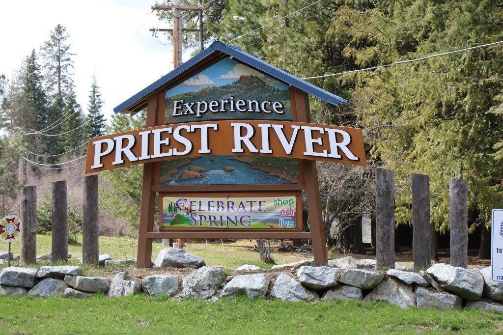 REAL ESTATE AUCTION!! Priest River, Idaho