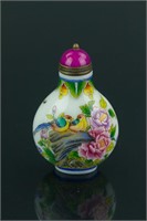 Fine Enamel Painted Peking Glass Snuff Bottle