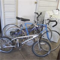 3 bikes