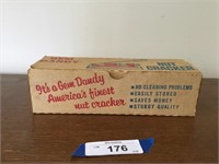 Gem Dandy Nut Cracker