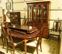 Lot #262 8 Pc. Contemporary Cherry Dining Room