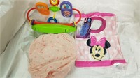 Lot of Fitted Crib Sheet, Minnie Mouse Bib Avent