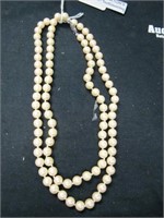 SET OF 2 FAUX PEARL NECKLACES