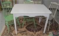 White Dining Table 30.5"h x 41.5"l x 30"w