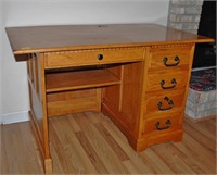 Oak Office Desk - 5-Drawer