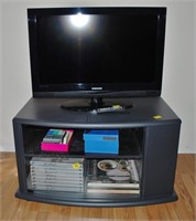 Samsung 31" Flat screen TV with Stand