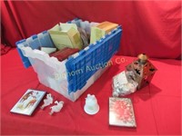 Christmas Cards & Decor in Tote w/ Hinged Lid