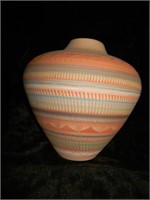 LARGE ARTIST SIGNED NAVAJO POTTERY