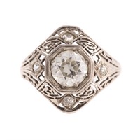 A Lady's 14K Diamond Filigree Ring