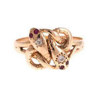 A Lady's Yellow Gold Intertwined Serpent Ring